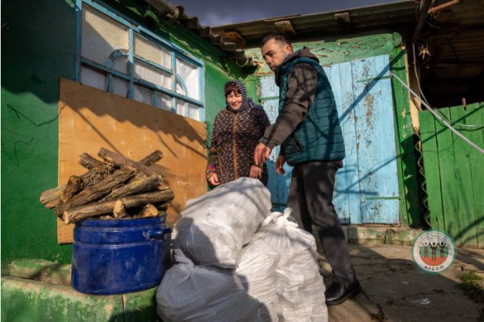 Ajutor pentru încălzire vârstnicilor de etnie bulgară din partea ARBOM